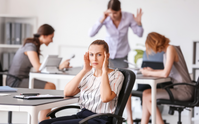 Introvertáltként a munkahelyen: Hogyan zárjuk ki a zajokat?
