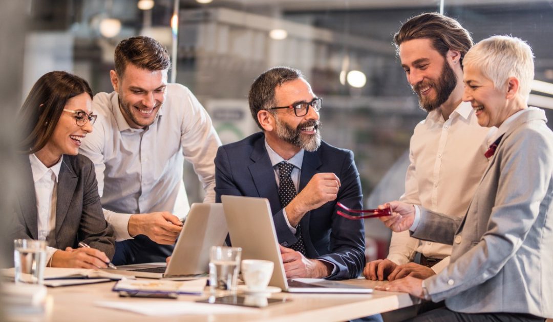 Miért éri meg irodába járni? A hibrid munkavégzés előnyei